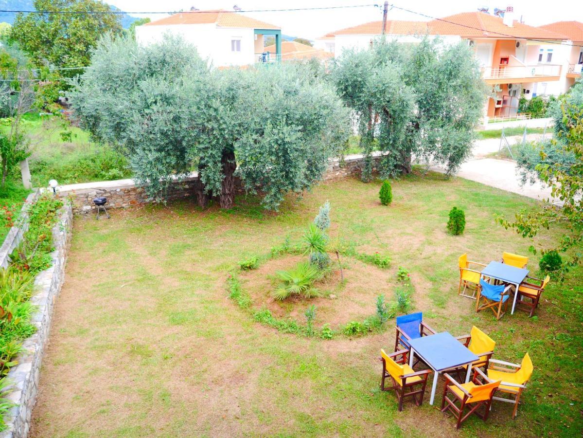 סקאלה פוטאמיאס Blue Sky Villas מראה חיצוני תמונה