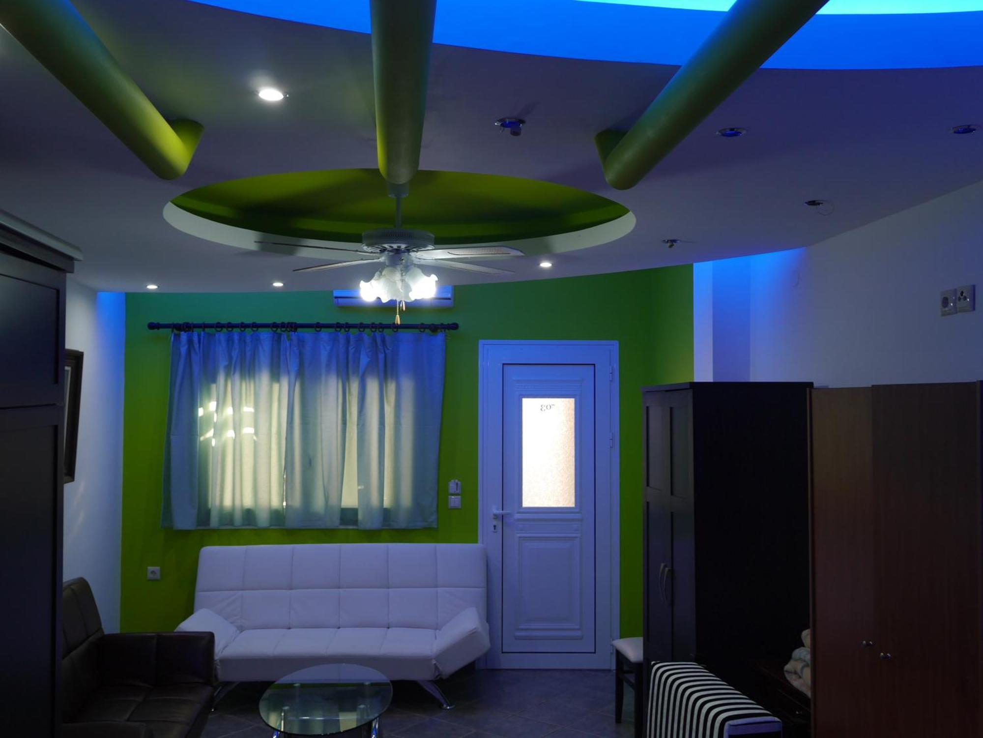 סקאלה פוטאמיאס Blue Sky Villas מראה חיצוני תמונה